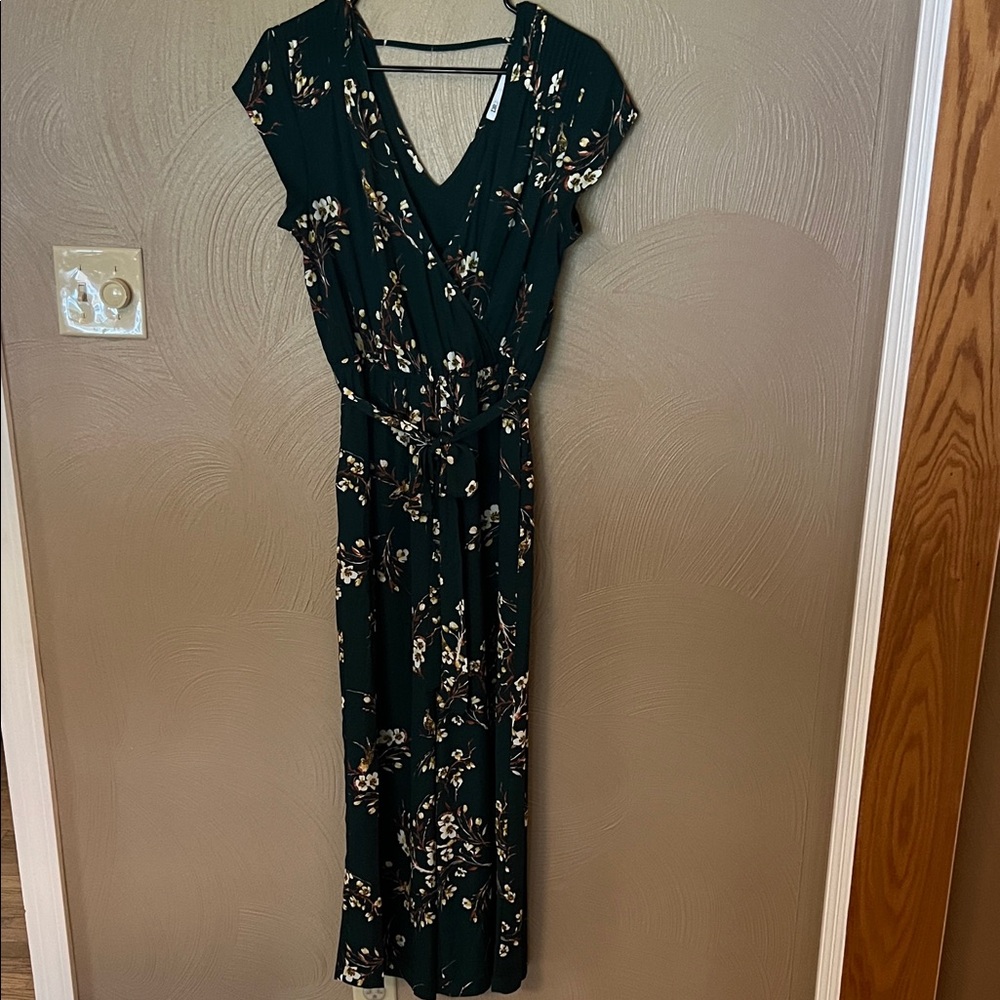 DR2 green floral jumpsuit